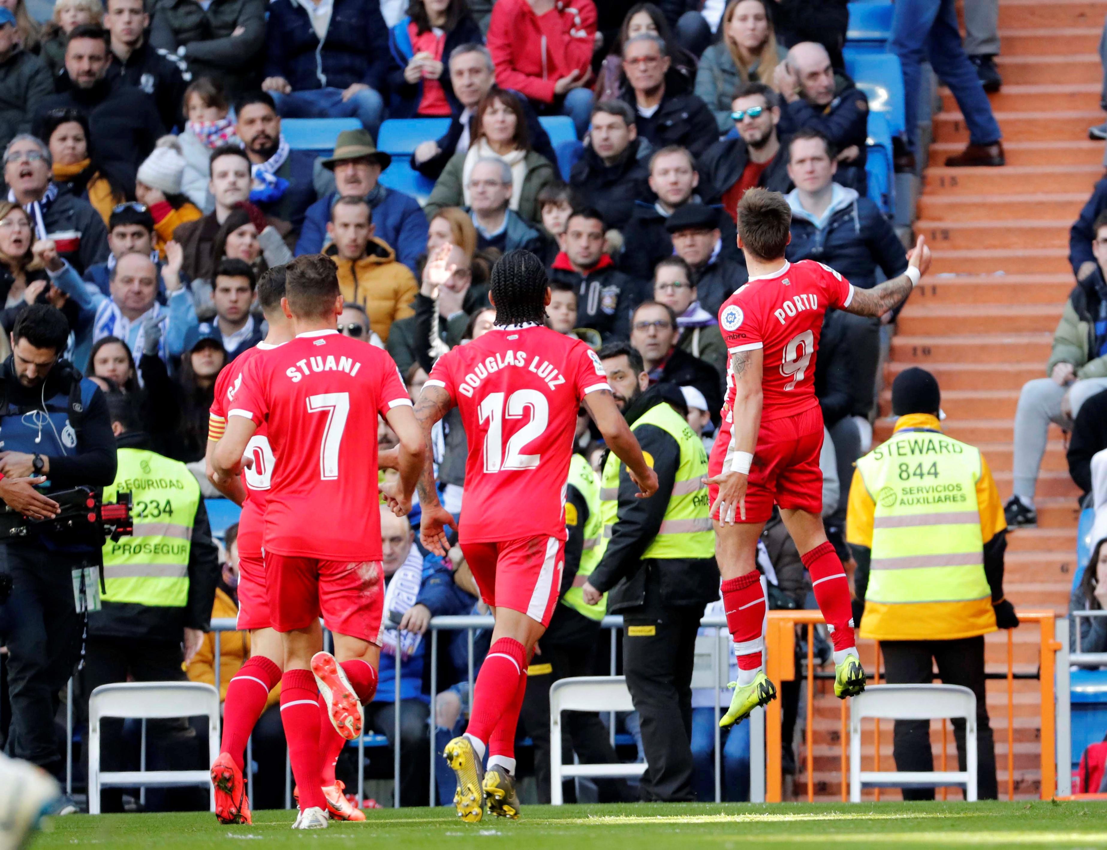 许正是保持 许正是保持